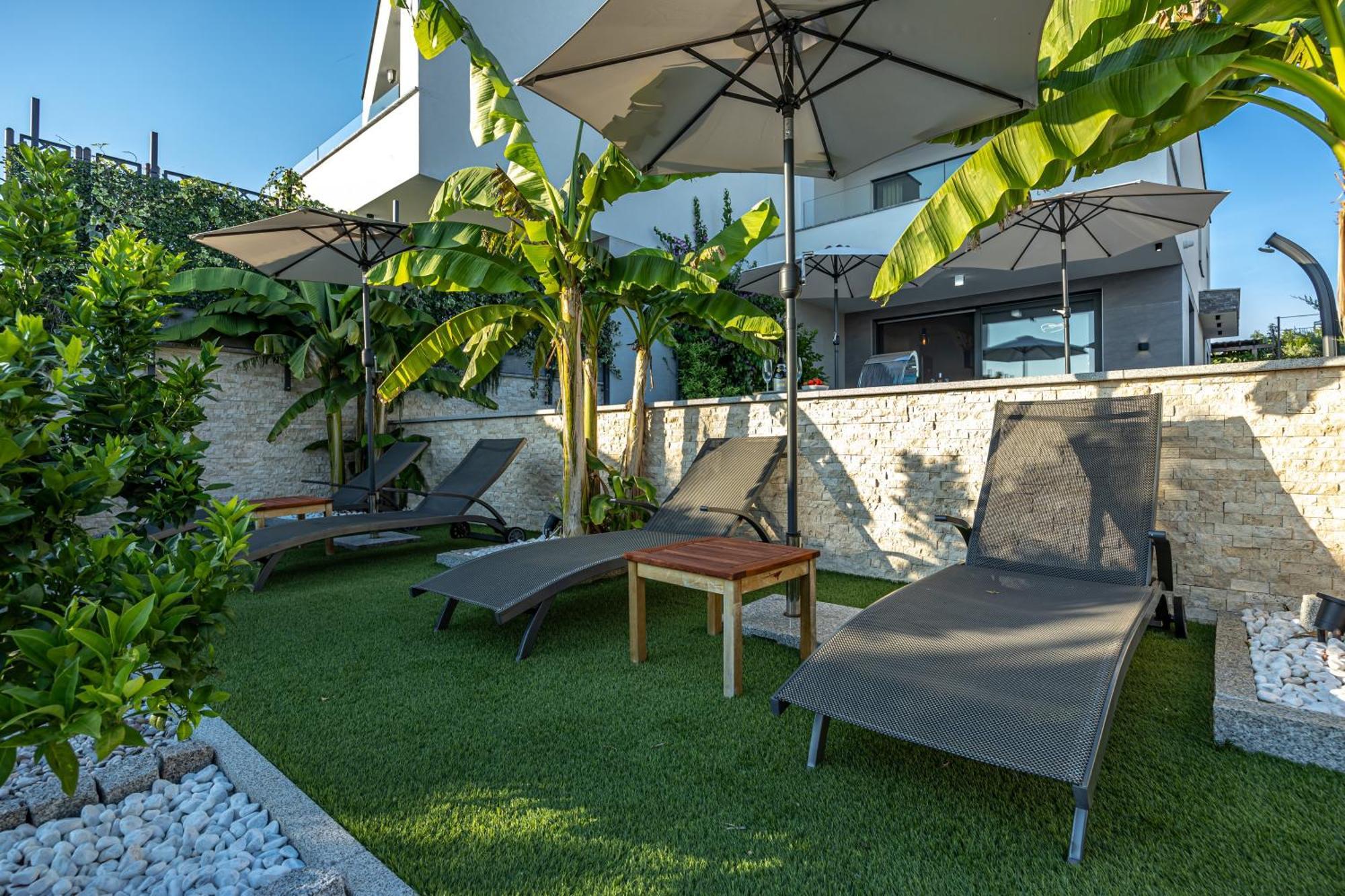 Luxury Villas White Sails Pinezići Esterno foto