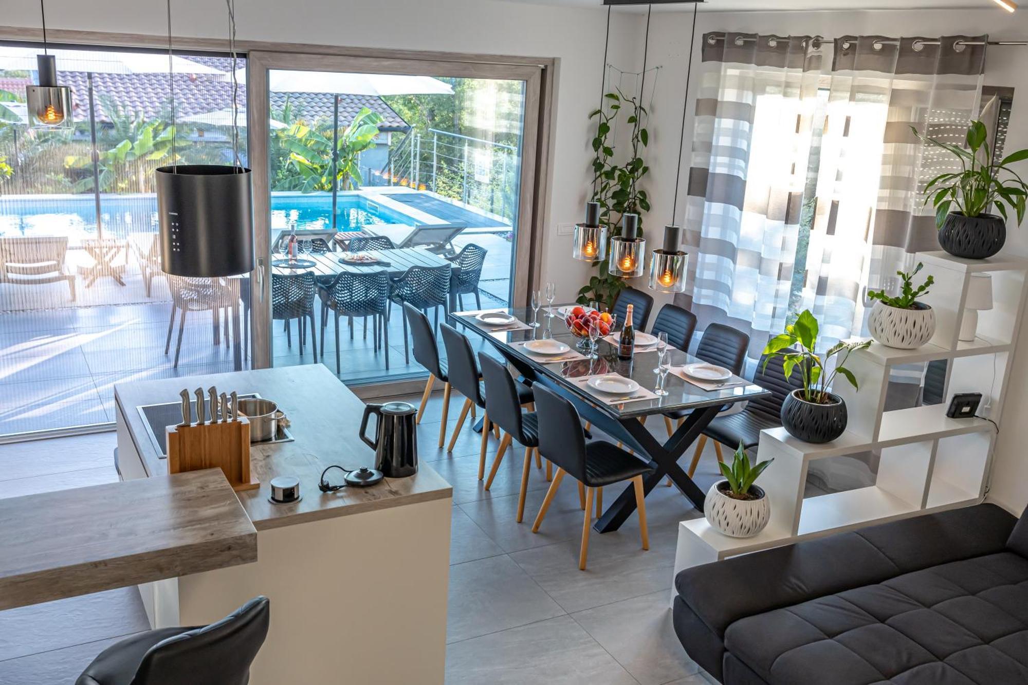 Luxury Villas White Sails Pinezići Esterno foto